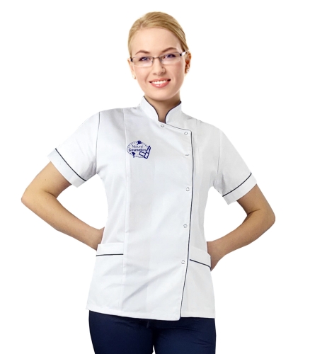 Valge kosmeetikajakk logoga ja fuksiaäärisega