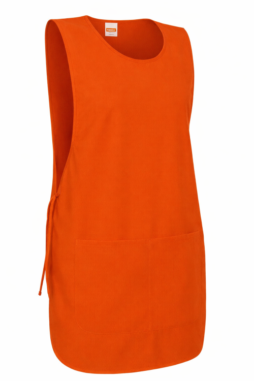 Fartuszek kuchenny wkładany przez głowę zawiązywany z boku z podwójną kieszenią kolor pomarańczowy mockup bok.png