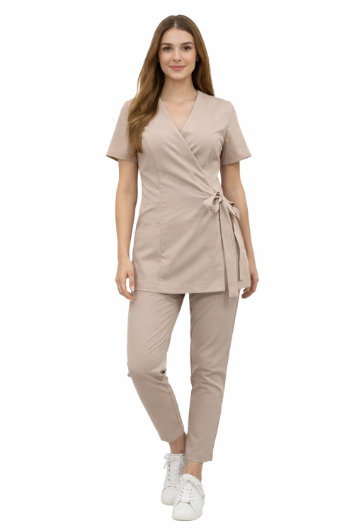 Komplet medyczny  kosmetyczny basic premium w kolorze beżowym.png